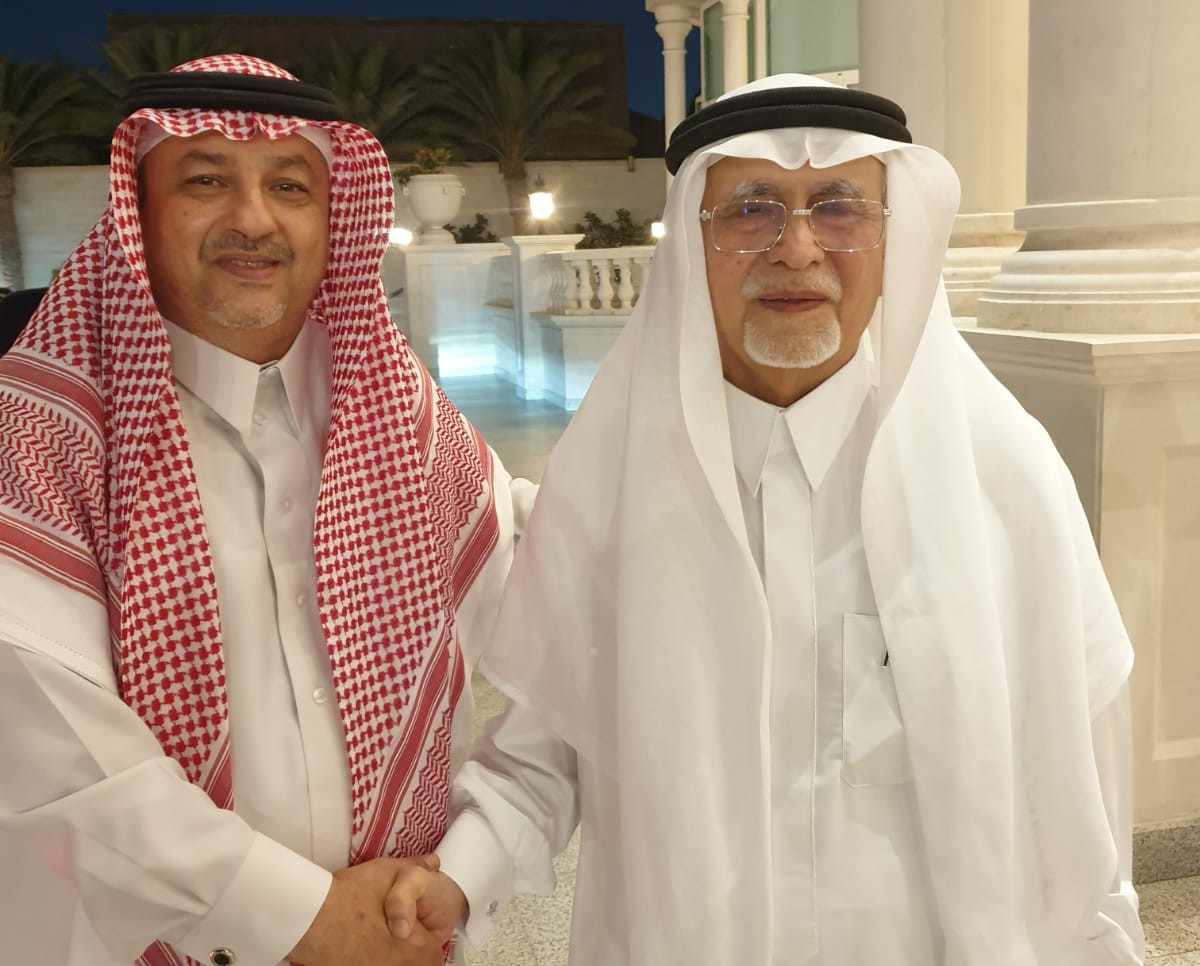 أحمد فتيحي يستقبل المهنئين بالمعايدة السنوية لعيد الفطر السعيد