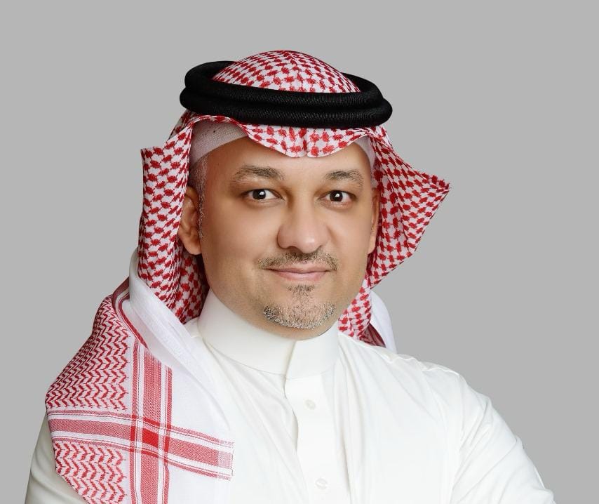 الدكتور عادل عزت الرئيس التنفيذي لـ"مجموعة إيلاف"