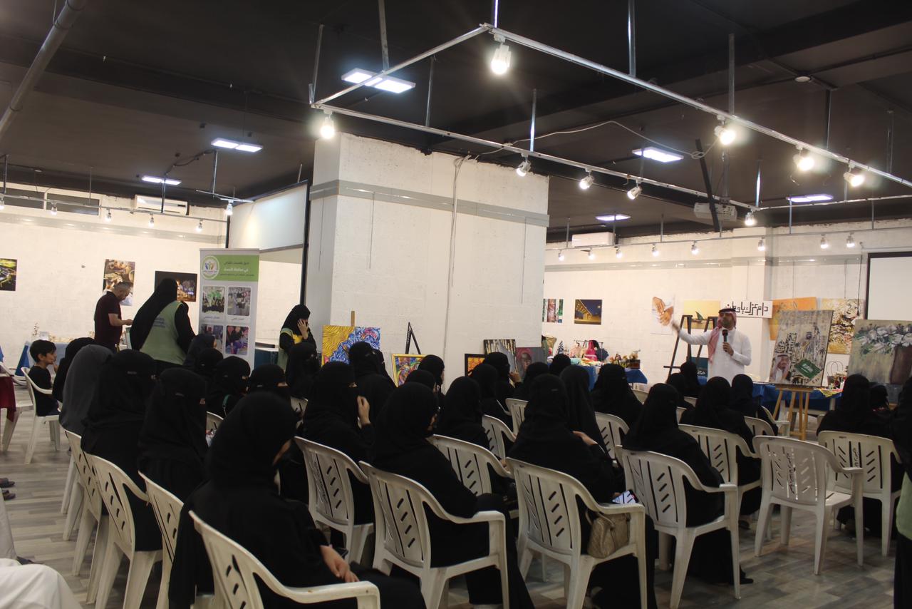 برعاية نادي همسات تقيم اللقاء الفني بجمعية الثقافة والفنون بمحافظة الأحساء