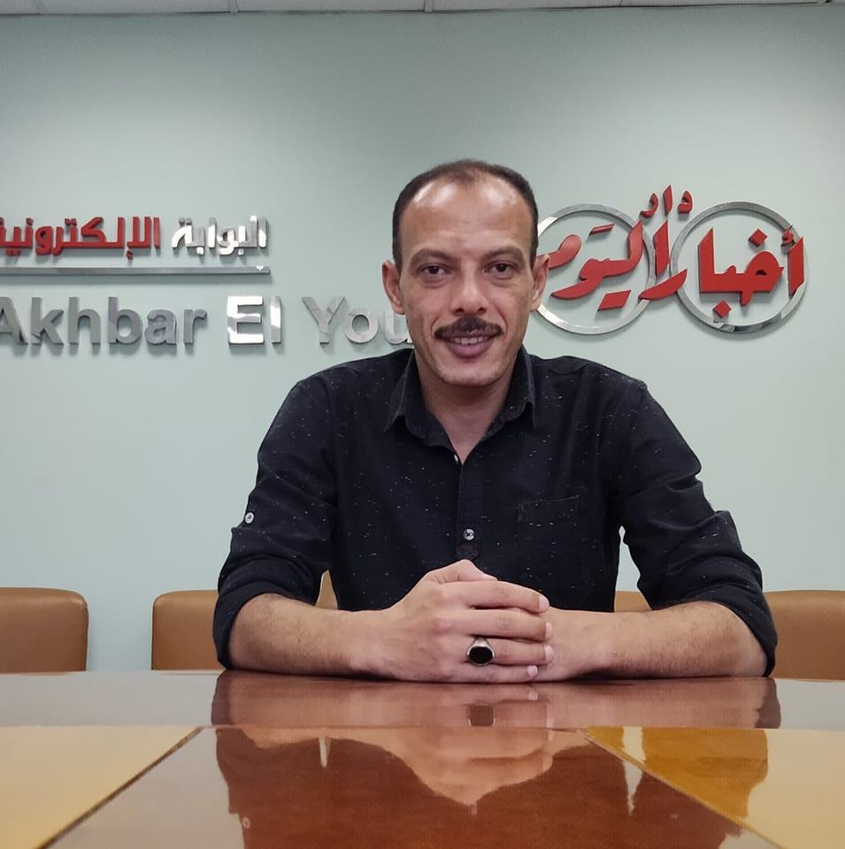 الكاتب علي عبد الحفيظ 