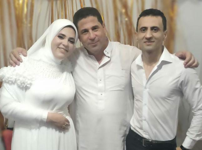 السيد دياب يهنئ رضا خميس العيساوي وأمل أحمد مسعد بمناسبة عقد قرانهم