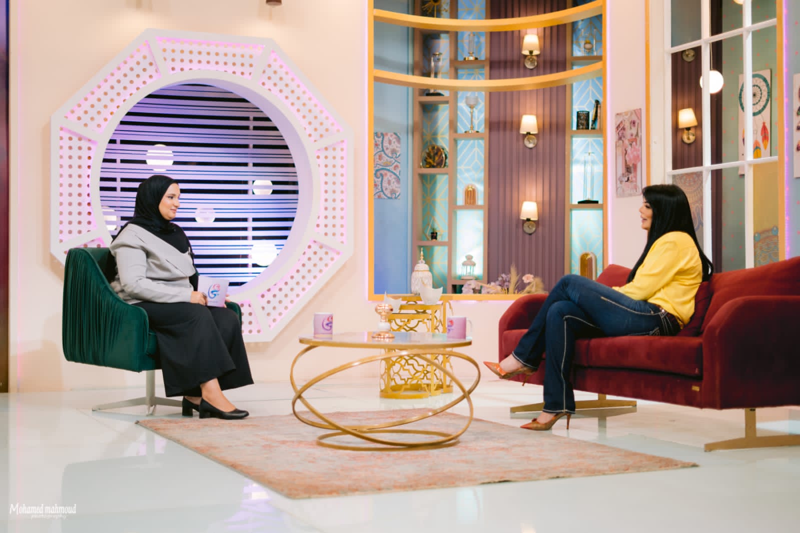 حورية فرغلي تكشف لـ يارا أحمد عن عادة شهرية غريبة وتؤكد: ”البنات بتحب الشيكولاتة و انا بشرب خل ”
