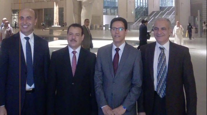 القائم بأعمال رئيس جامعة أسوان يشهد حفل تخرج الدفعة الأولى من خريجي الجامعات الأهلية المصرية 2024 