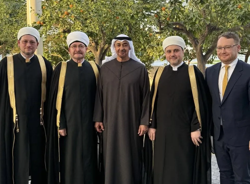 ترحيب الامارات بزيارة مفتي روسيا 