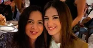 صورة..دنيا سمير غانم تهنئ إيمي بعيد ميلادها