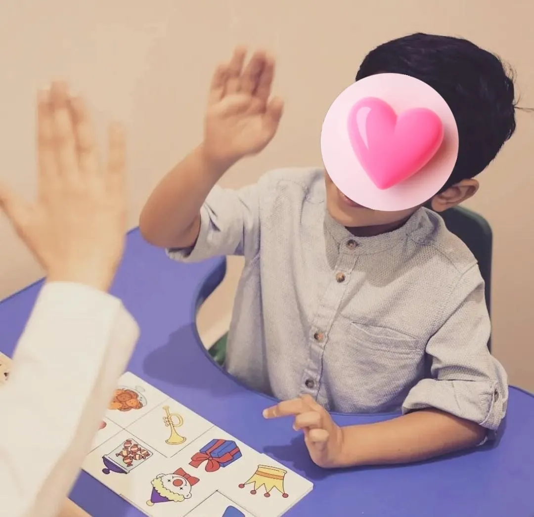 د. رقية عبدالحميد علي أخصائية تخاطب بالسعودية