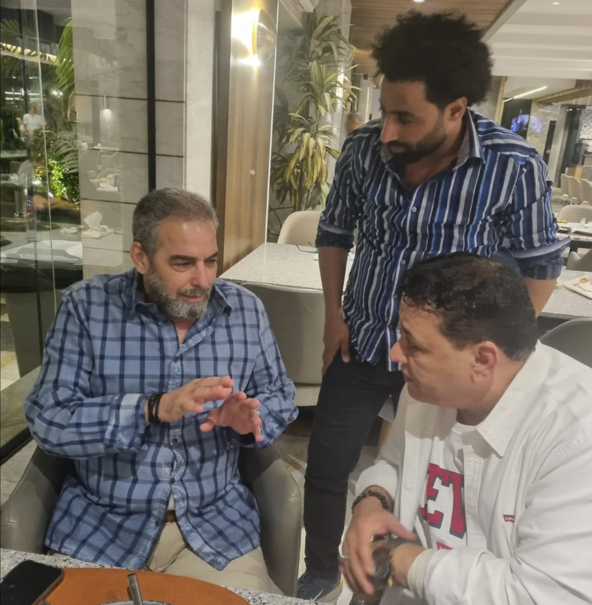 رجل الأعمال إبراهيم عبد المقصود والفنان أحمد عبدالعزيز