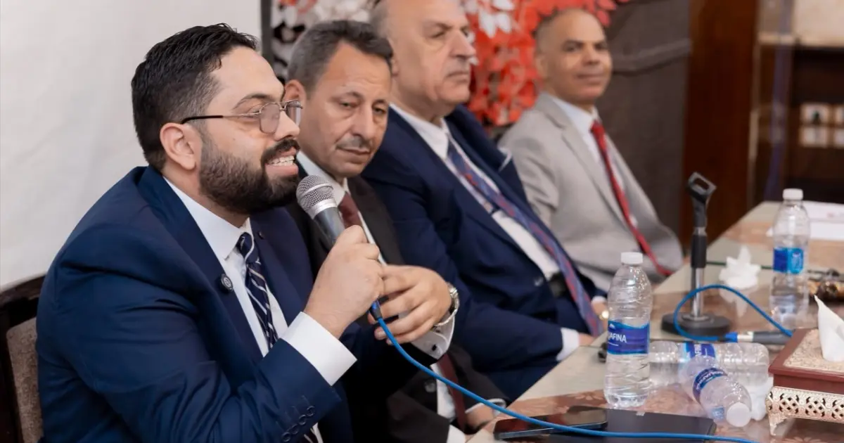 الأستاذ محمود الروبي